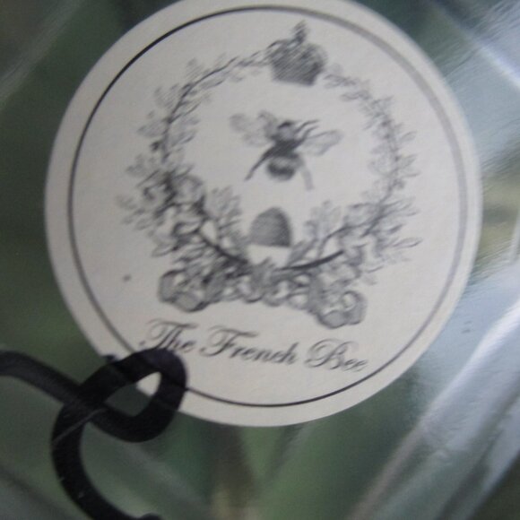 The French Bee Floral - Picture 3 of 3